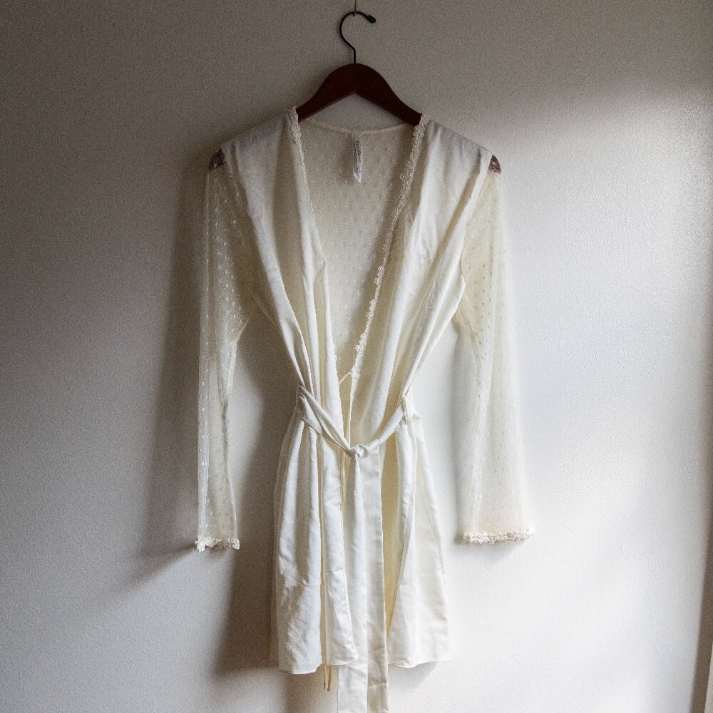 Satin and Lace Showstopper Robe by Flora Nikrooz - Long-Sleeve in Ivory Women XS
